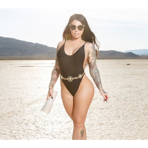 Christy Mack Booty Masturbator：圖片 4