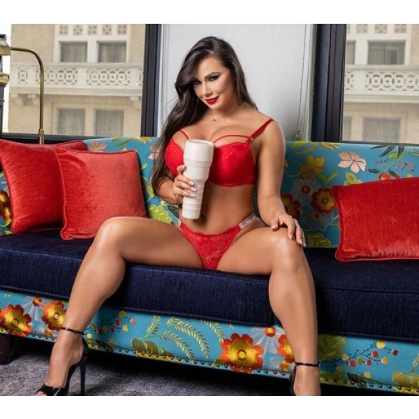 Esperanza Gomez Amante Masturbator - Image 5