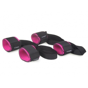 MT07 Four Corners Cuffs