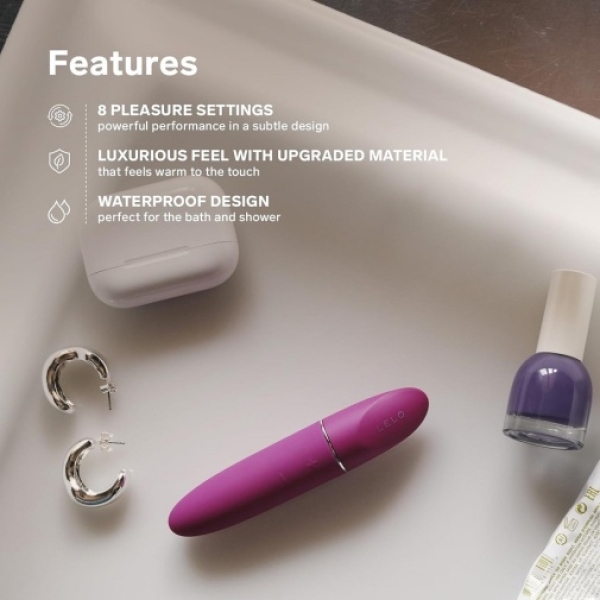 Mia 3 Mini Vibrator - Black - Image 3